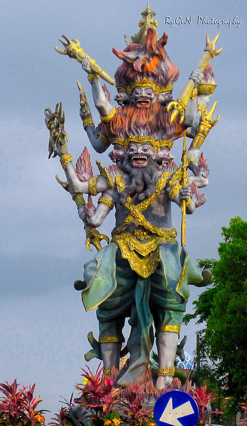 Patung Wisnu Murthi